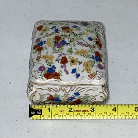 VTG SGK China Made in Occupied Japan Trinket Dish Box Gold Trim Flowers 4.5”x3” - Picture 7 of 8